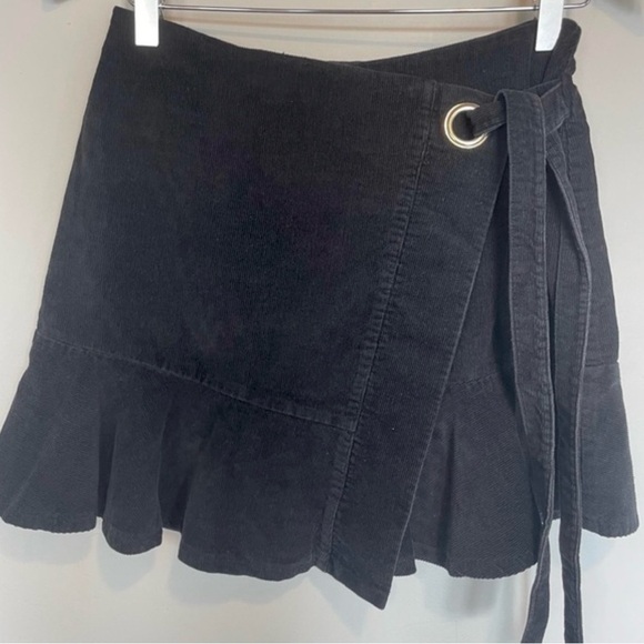 Black Corduroy Tie Wrap Mini Skirt Size Small - Picture 1 of 6
